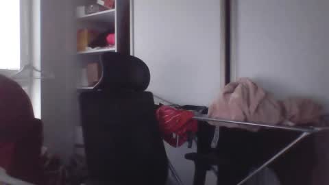 Snapshot of jerryalise chatting on 01/11/26, 02:22 jerryalise online show from 01/11/26, 02:22