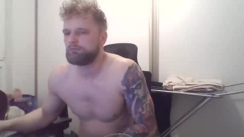 Snapshot of jerryalise chatting on 02/23/26, 04:10 jerryalise online show from 02/23/26, 04:10