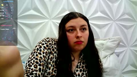 Snapshot of jerryandjessicaa chatting on 11/11/25, 03:17 Jess y Jerry online show from 11/11/25, 03:17