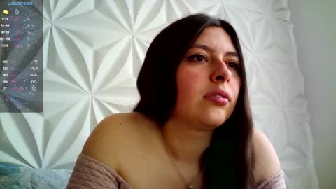 Snapshot of jerryandjessicaa chatting on 11/12/25, 08:19 Jess y Jerry online show from 11/12/25, 08:19