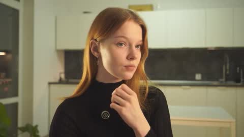 Molly online show from 10/31/25, 03:13