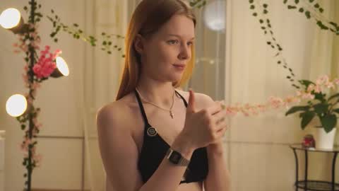 Molly online show from 11/17/25, 03:29