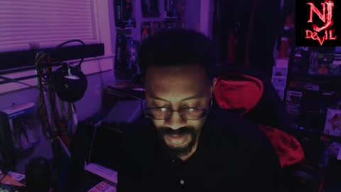 Snapshot of jerzey2k2 chatting on 05/08/26, 02:17 Jerzey2k2 aka the Alpha online show from 05/08/26, 02:17