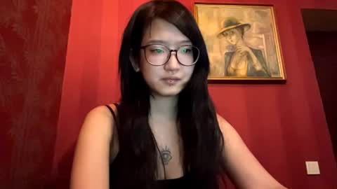 Snapshot of jesicalozaya chatting on 07/21/26, 11:40 Emi online show from 07/21/26, 11:40