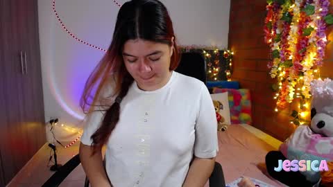 Snapshot of jesiica_bunny chatting on 12/16/24, 07:32 Jessi online show from 12/16/24, 07:32