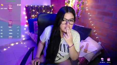 Snapshot of jesiica_bunny chatting on 12/19/25, 09:22 Jessi online show from 12/19/25, 09:22