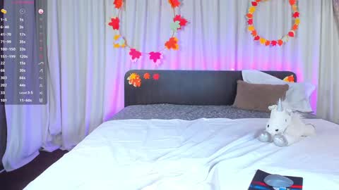 Jesika online show from 10/25/25, 06:32