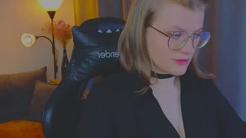 Snapshot of jess0e9 chatting on 04/04/26, 02:03 JessieVibes online show from 04/04/26, 02:03