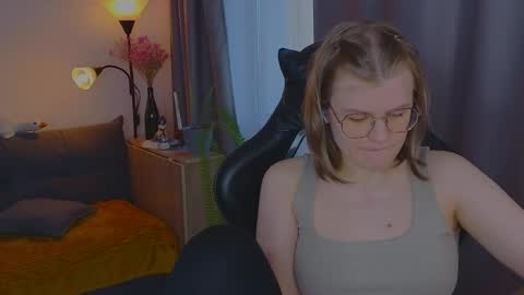 Snapshot of jess0e9 chatting on 04/07/26, 03:56 JessieVibes online show from 04/07/26, 03:56