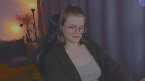 Snapshot of jess0e9 chatting on 04/25/26, 02:47 JessieVibes online show from 04/25/26, 02:47