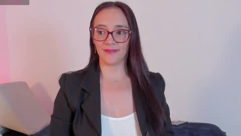 jessica herreraToday I will be your devil and you my victim online show from 05/08/26, 10:26