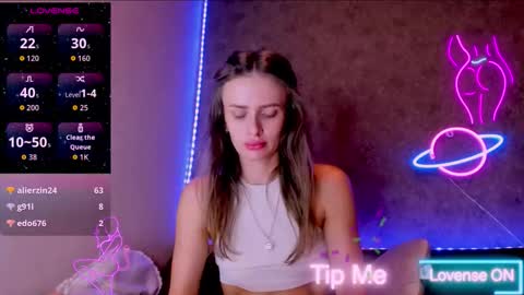 Jess online show from 11/18/25, 10:41