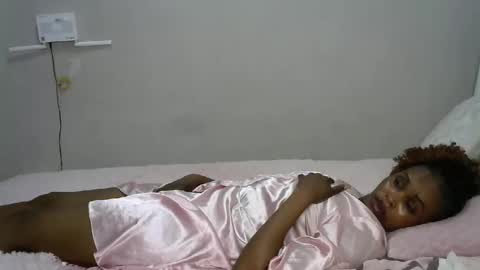 jessajoyy online show from 04/25/26, 07:00