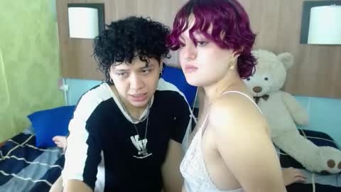 JessAndJade online show from 11/10/25, 12:04