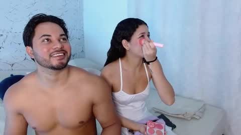 Snapshot of jessdant_luv chatting on 10/30/25, 04:36 Hello we are Jesse and Dante. online show from 10/30/25, 04:36