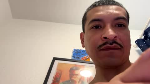 Hungjessy online show from 01/04/25, 07:02