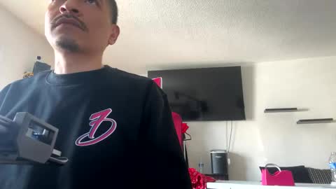 Hungjessy online show from 01/31/25, 05:10