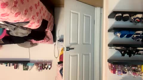 Hungjessy online show from 05/08/26, 04:56