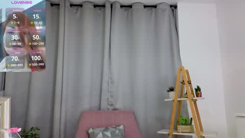 bella  adams online show from 01/30/25, 03:55