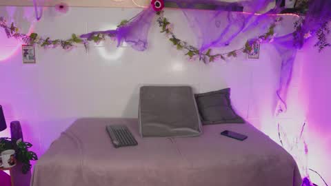 Jessi Alex online show from 10/13/25, 11:10