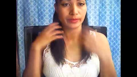 jessi_tastyxx172121 online show from 10/08/25, 07:50