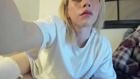 Snapshot of jessica609773 chatting on 10/09/25, 02:09 jessica609773 online show from 10/09/25, 02:09