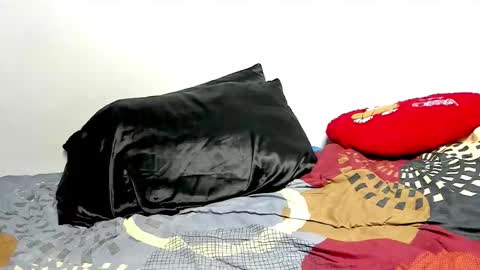 Snapshot of jessica609773 chatting on 10/12/25, 06:45 jessica609773 online show from 10/12/25, 06:45