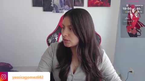 Snapshot of jessica_gomezz chatting on 09/28/25, 08:36 Jessica gomez online show from 09/28/25, 08:36