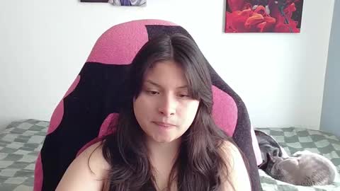 Snapshot of jessica_gomezz chatting on 10/24/25, 02:02 Jessica gomez online show from 10/24/25, 02:02