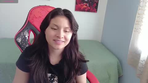 Jessica gomez online show from 11/23/25, 07:57