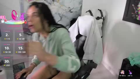 JESSICA online show from 11/04/25, 01:54