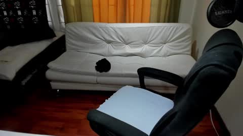 jessica_rabbit777_ online show from 02/28/25, 09:12