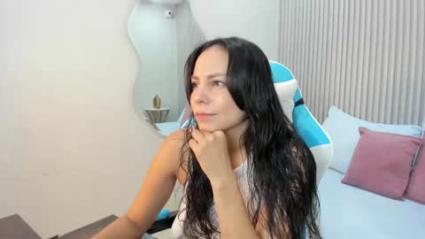 jessica_taylor_22 online show from 10/01/25, 07:20