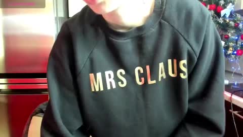 Snapshot of jessicaforris chatting on 12/13/24, 08:20 jessicaforris online show from 12/13/24, 08:20
