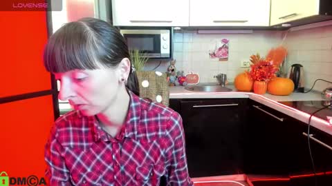 Snapshot of jessicaforris chatting on 09/27/25, 07:02 jessicaforris online show from 09/27/25, 07:02