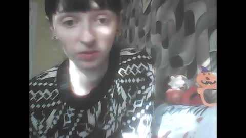 jessicaforris online show from 10/31/25, 08:26