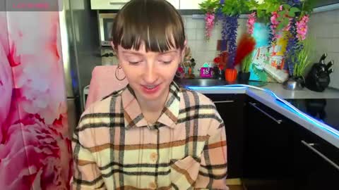 jessicaforris online show from 04/27/26, 07:17