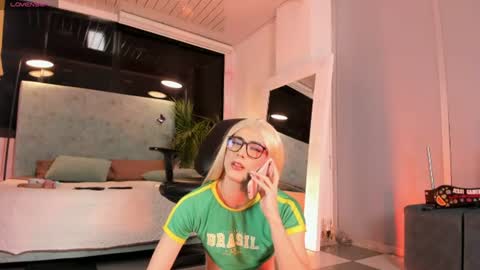 JESSI AND NAOMI online show from 06/30/26, 03:51
