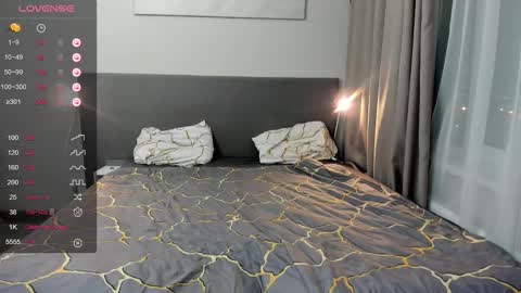 JessicaMooon online show from 11/09/25, 06:28