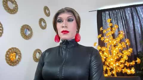 jessicaperverd1 online show from 11/28/25, 05:15