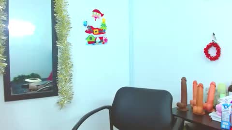 Snapshot of jessicarabbit4 chatting on 12/06/24, 02:24 jessicarabbit4 online show from 12/06/24, 02:24