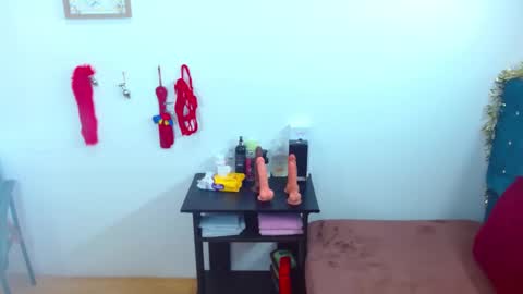 Snapshot of jessicarabbit4 chatting on 01/13/25, 02:50 jessicarabbit4 online show from 01/13/25, 02:50