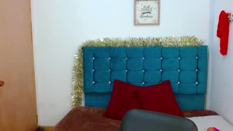 Snapshot of jessicarabbit4 chatting on 02/28/25, 11:45 jessicarabbit4 online show from 02/28/25, 11:45