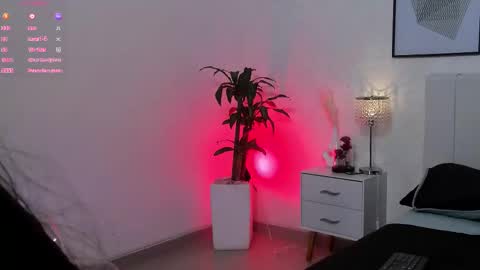 jessie_jarper online show from 09/17/25, 12:07