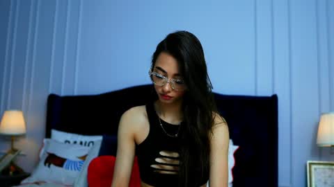 Snapshot of jessie_pinkk chatting on 06/25/26, 04:34 Jessie online show from 06/25/26, 04:34