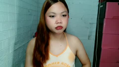 Snapshot of jessiefoxx0 chatting on 06/17/26, 05:36 Jessie online show from 06/17/26, 05:36
