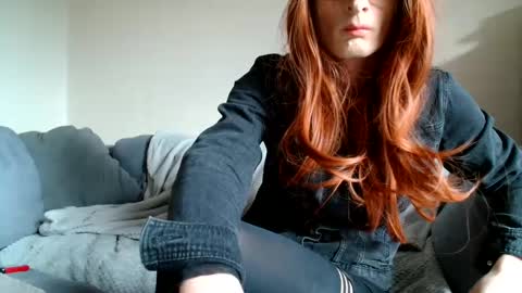 Snapshot of jessiesmithslut chatting on 01/03/25, 01:58 jessie smith online show from 01/03/25, 01:58