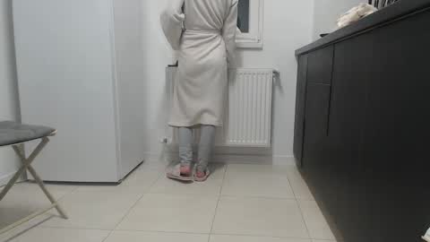 jessieryan online show from 12/04/25, 04:22