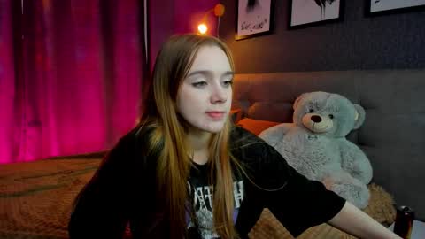 Jessie online show from 11/19/25, 09:42