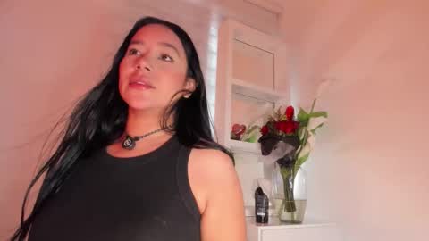 Snapshot of jessiigrey chatting on 03/27/26, 03:34 Jesica grey online show from 03/27/26, 03:34